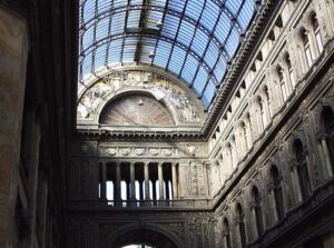 The Galleria Umberto I shopping structure The Galleria Umberto I shopping structure