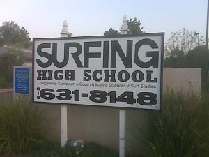 Only in LA - Surfing High Scool