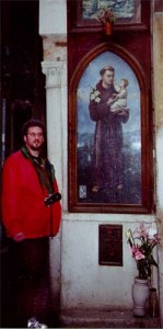 Bob In Venice with a votive outdoor painting Bob In Venice with a votive outdoor painting