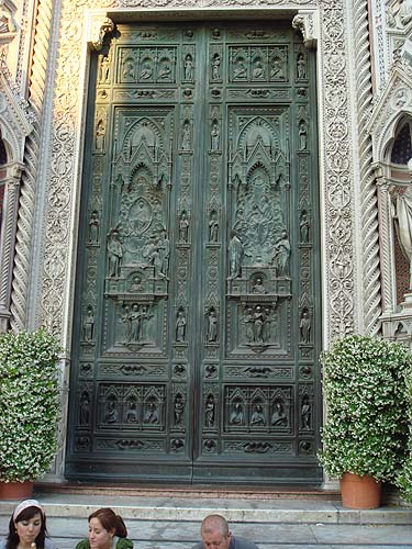 Duomo doors
