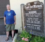 That's me in my Foursquare tee shirt