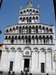The facade of S. Giovanni