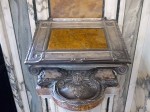 A detail of another interior decoration