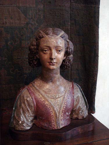 A female bust